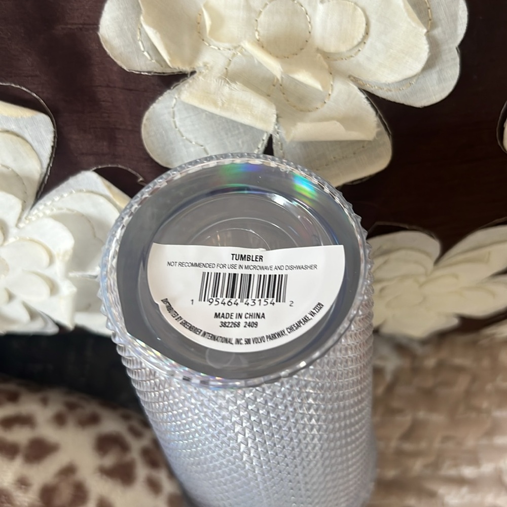 Sparkling Studded Tumbler with Straw - Picture 5 of 6